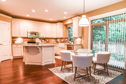 Kitchen Photo of 14208 36a Avenue, Surrey, BC