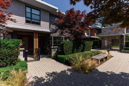 204 1055 Ridgewood Drive, North Vancouver, BC, North Vancouver — Townhouse for sale