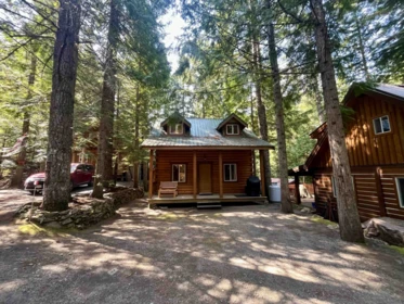 H100 Strawberry Lane, Sunshine Valley, BC, Sunshine Valley — Single Family Residence for sale