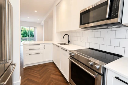 4 9735 University Crescent, Burnaby, BC, Burnaby — Townhouse for sale