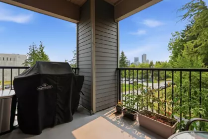 Office / Den Photo of 304 13339 102a Avenue, Surrey, BC