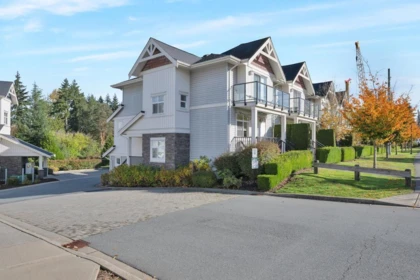 15 7198 179 Street, Surrey, BC, Surrey — Townhouse for sale