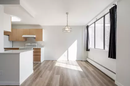 404 2020 Bellwood Avenue, Burnaby, BC, Burnaby — Apartment/Condo for sale