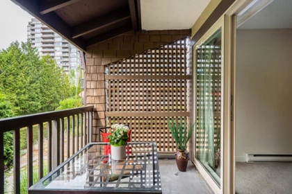 506 9857 Manchester Drive, Burnaby, BC, Burnaby — Apartment/Condo for sale