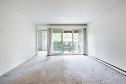 Walk-In Closet Photo of 506 9857 Manchester Drive, Burnaby, BC