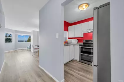 Kitchen Photo of 115 918 Roderick Avenue, Coquitlam, BC