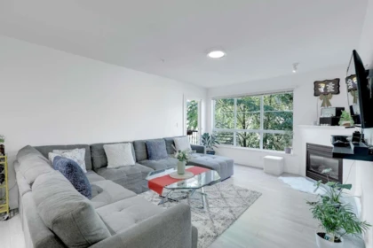 Primary Bedroom Photo of 419 12083 92a Avenue, Surrey, BC