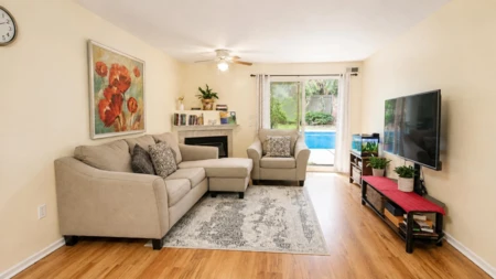 Kitchen Photo of 203 6969 21st Avenue, Burnaby, BC
