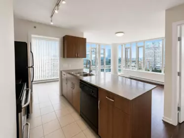 1110 610 Granville Street, Vancouver, BC, Vancouver — Apartment/Condo for sale