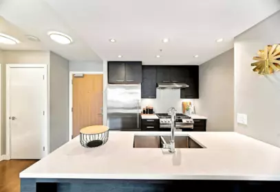 808 6188 No. 3 Road, Richmond, BC, Richmond — Apartment/Condo for sale