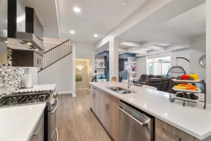 Breakfast Nook Photo of 45582 Meadowbrook Drive, Chilliwack, BC