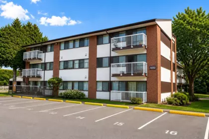 103 8060 Ryan Road, Richmond, BC, Richmond — Apartment/Condo for sale