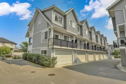 37 12830 62 Avenue, Surrey, BC, Surrey — Townhouse for sale