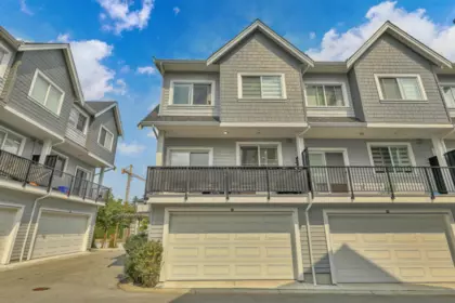37 12830 62 Avenue, Surrey, BC, Surrey — Townhouse for sale