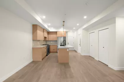 Pantry Photo of 211 15353 17 Avenue, Surrey, BC