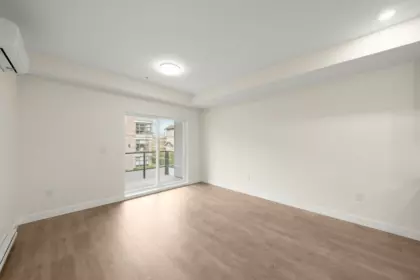Primary Bedroom Photo of 211 15353 17 Avenue, Surrey, BC