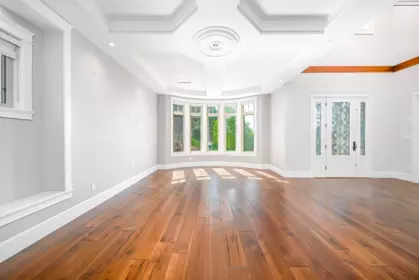 7525 13th Avenue, Burnaby, BC, Burnaby — Single Family Residence for sale