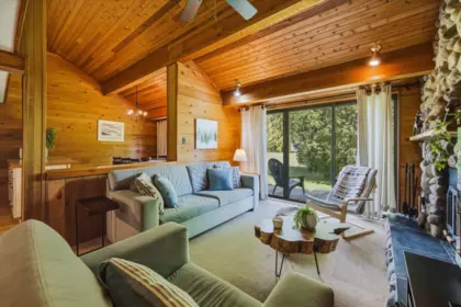 C1 6900 Crabapple Drive, Whistler, BC, Whistler — Townhouse for sale