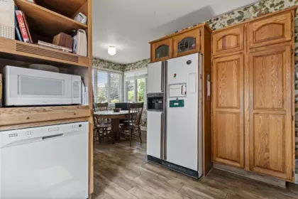 Breakfast Nook Photo of 46094 Gore Avenue, Chilliwack, BC