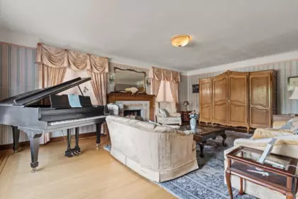 Family Room Photo of 46094 Gore Avenue, Chilliwack, BC
