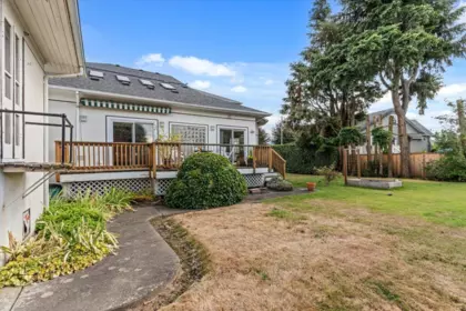 Hot Tub / Spa Photo of 46094 Gore Avenue, Chilliwack, BC