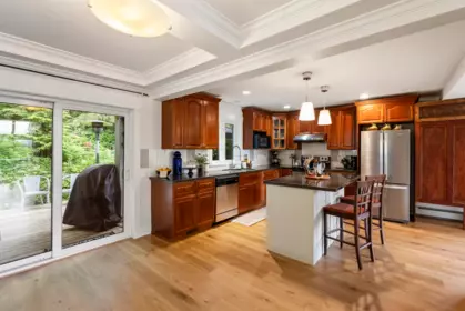 Kitchen Photo of 13820 116 Avenue, Surrey, BC