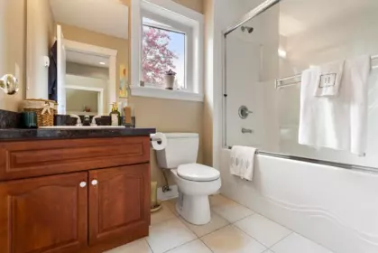 Loft / Bonus Room Photo of 13820 116 Avenue, Surrey, BC