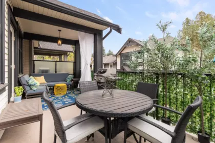 Backyard Photo of 6 35298 Marshall Road, Abbotsford, BC