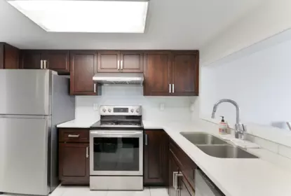 Pantry Photo of 702 14881 103a Avenue, Surrey, BC