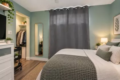 Guest Bathroom Photo of 68 17097 64 Avenue, Surrey, BC