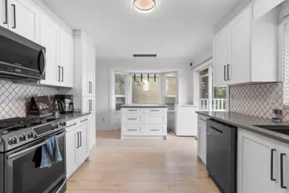 Kitchen Photo of 11885 Chateau Wynd, Delta, BC