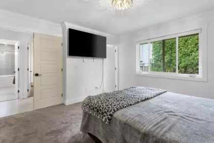 Walk-In Closet Photo of 11885 Chateau Wynd, Delta, BC