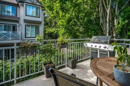 Front Yard Photo of 75 15133 29a Avenue, Surrey, BC