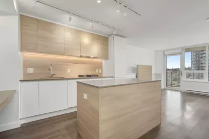 Kitchen Photo of 1803 988 Quayside Drive, New Westminster, BC