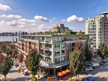 414 105 W 2nd Street, North Vancouver, BC, North vancouver — Apartment/Condo for sale