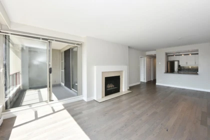 Office / Den Photo of 503 1008 Beach Avenue, Vancouver, BC
