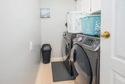 Basement Recreation Room Photo of 2237 Mountain Drive, Abbotsford, BC