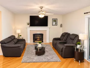 Living Room Photo of 3024 Southern Crescent, Abbotsford, BC