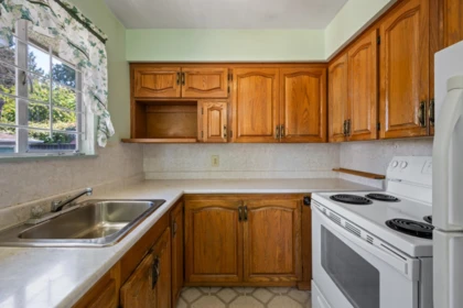 Powder Room Photo of 10836 128 Street, Surrey, BC
