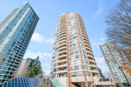 905 5885 Olive Avenue, Burnaby, BC, Burnaby — Apartment/Condo for sale