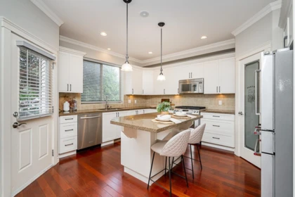 Breakfast Nook Photo of 20230 71a Avenue, Langley, BC