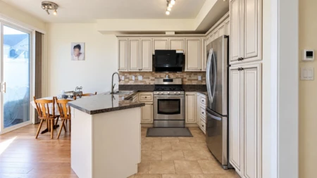 Kitchen Island Photo of 408 1485 Parkway Boulevard, Coquitlam, BC