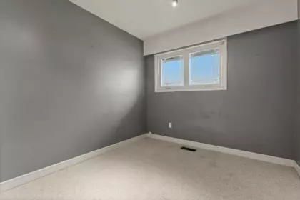 Laundry Room Photo of 2629 Sunnyside Crescent, Abbotsford, BC