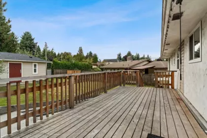 Swimming Pool Photo of 2629 Sunnyside Crescent, Abbotsford, BC