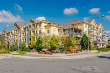 208 5020 221a Street, Langley, BC, Langley — Apartment/Condo for sale
