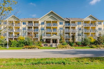 208 5020 221a Street, Langley, BC, Langley — Apartment/Condo for sale