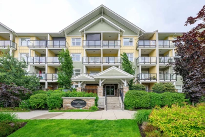 208 5020 221a Street, Langley, BC, Langley — Apartment/Condo for sale