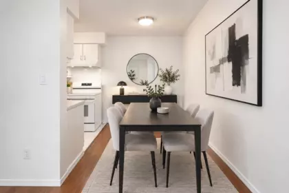 Breakfast Nook Photo of 307 9857 Manchester Drive, Burnaby, BC