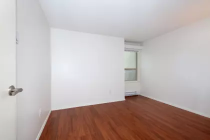 Loft / Bonus Room Photo of 307 9857 Manchester Drive, Burnaby, BC