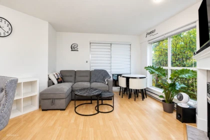 Breakfast Nook Photo of 113 7505 138 Street, Surrey, BC